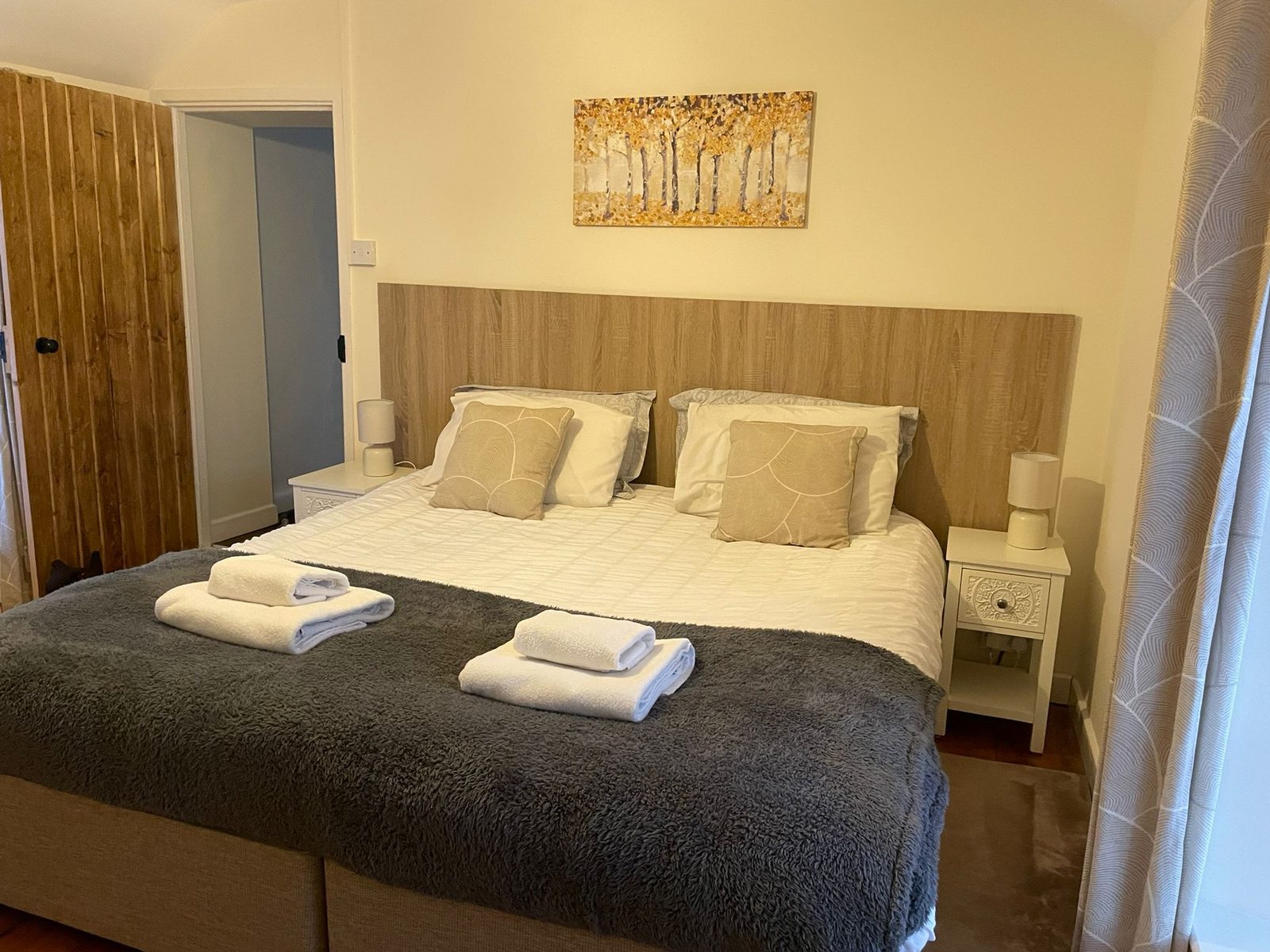 Second bedroom configured as double