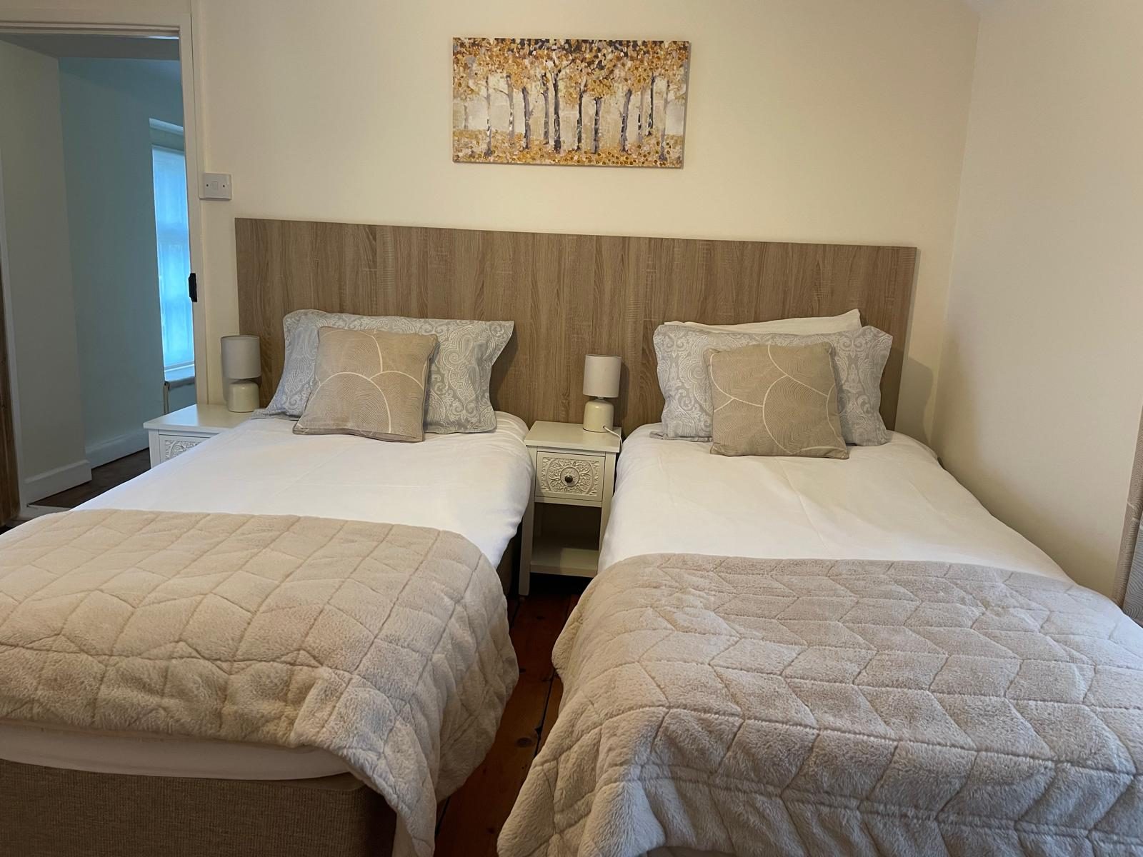 Second bedroom configured as twin