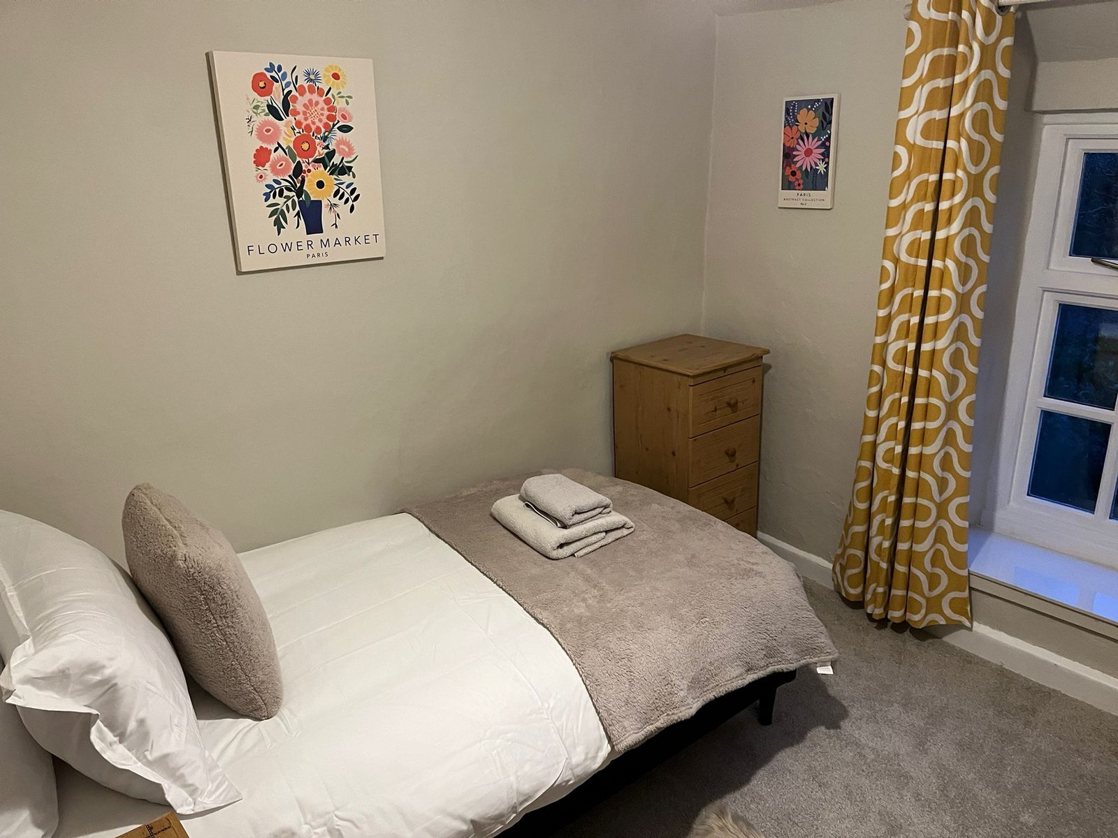 Single bedroom